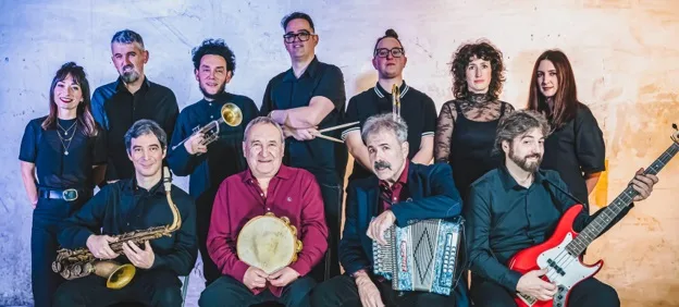 Tapia eta Leturia & Banda