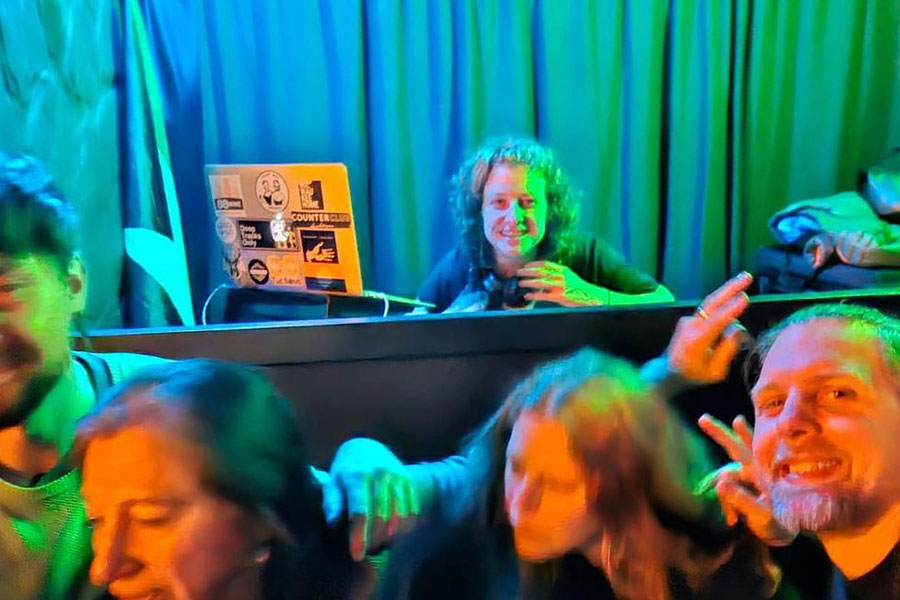 DJ Ando