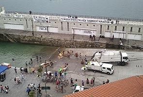 ¡¡Al abordaje!! Montaje de balsas.