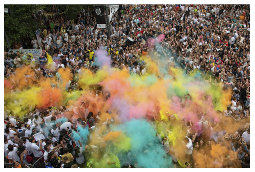 Gazte Nagusi Holi Fest
