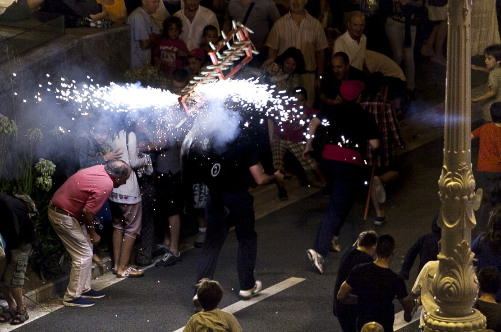 Encierro de toros de fuego