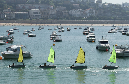 Regata de vela crucero