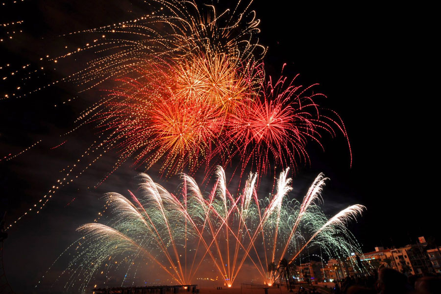 Concurso internacional de fuegos artificiales. Pirotecnia Peñarroja